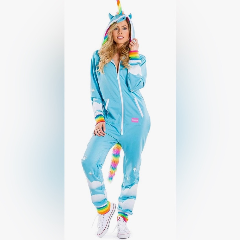 Adult Size Unicorn Costume 🦄